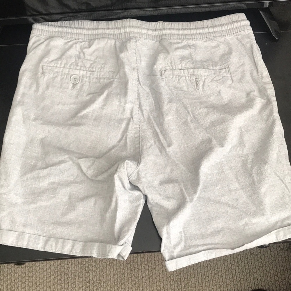 H&M Drawstring Shorts - Picture 2 of 3